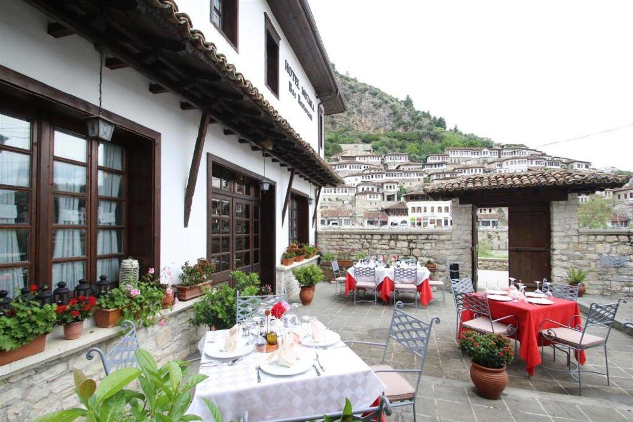 Boutique Hotel Muzaka Berat Bagian luar foto
