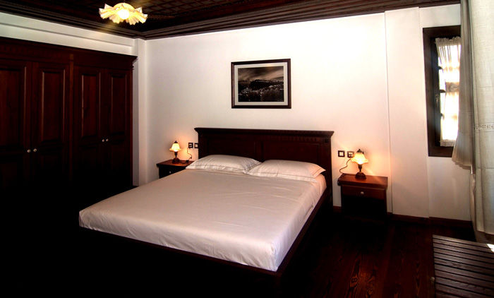 Boutique Hotel Muzaka Berat Bagian luar foto